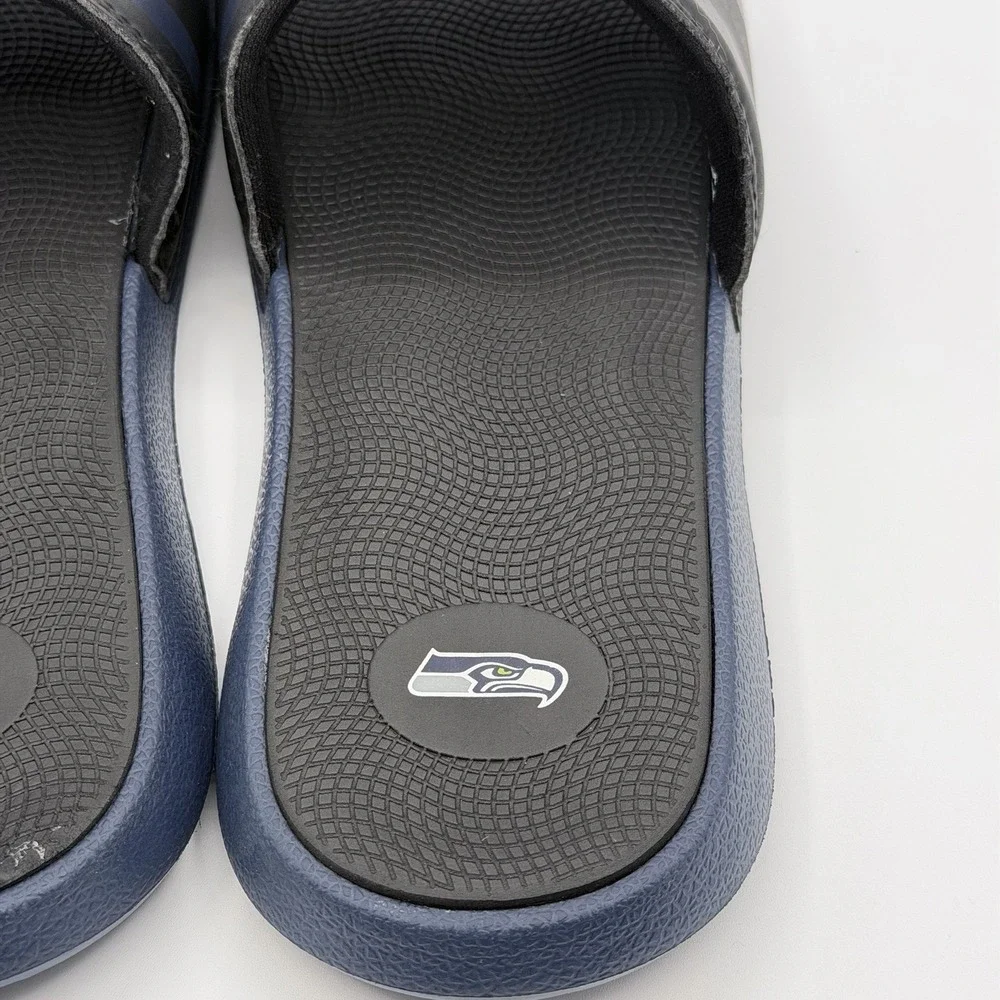 Seattle Seahawks NFL Mens FOCO Slide Sandals Training Camp Gel Slides Sz M 9-10